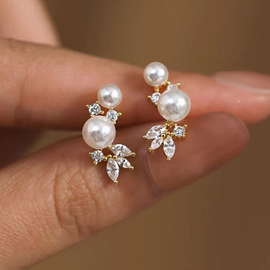 Korean-style Gentle Horse-eye Stud Earrings For Women