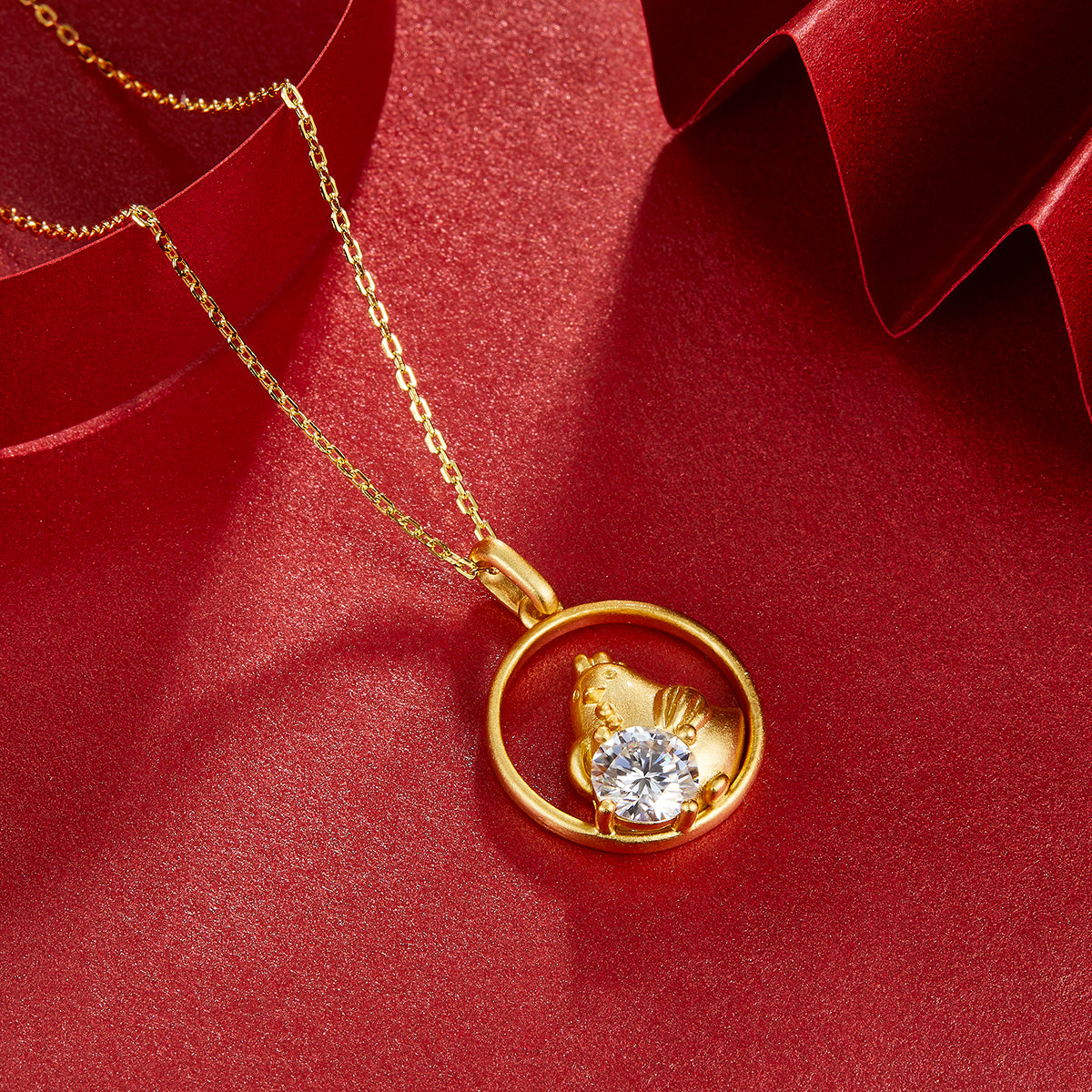 S925 Sterling Silver Gold Plated 1ct D Color VVS1 Moissanite Rooster Zodiac Necklace 4.2g Benmingnian Gift GRA Certified Gift Box