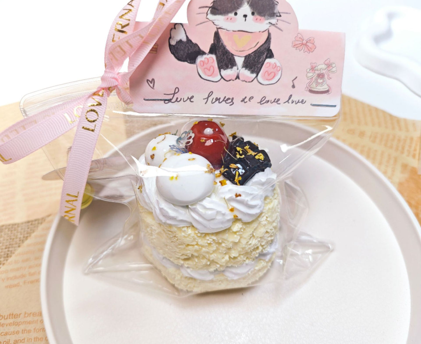 Chocolate Cream Shaped Three Layer Food Grade Silicone Not Made Of TPR