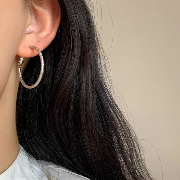 1 Pair 999 Sterling Silver Shimmer Hoop Earrings, Minimalist Style, Perfect For Daily Wear And Valentine's Gift