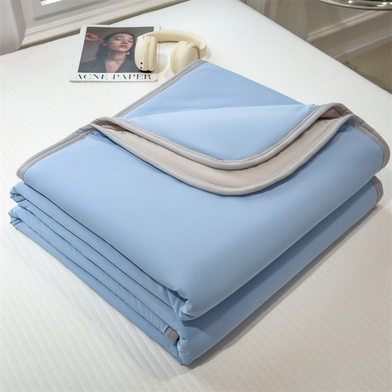 Class A Maternal InfantGrade Cooling Silk Summer Quilt MachineWashable For Single Or Double Beds