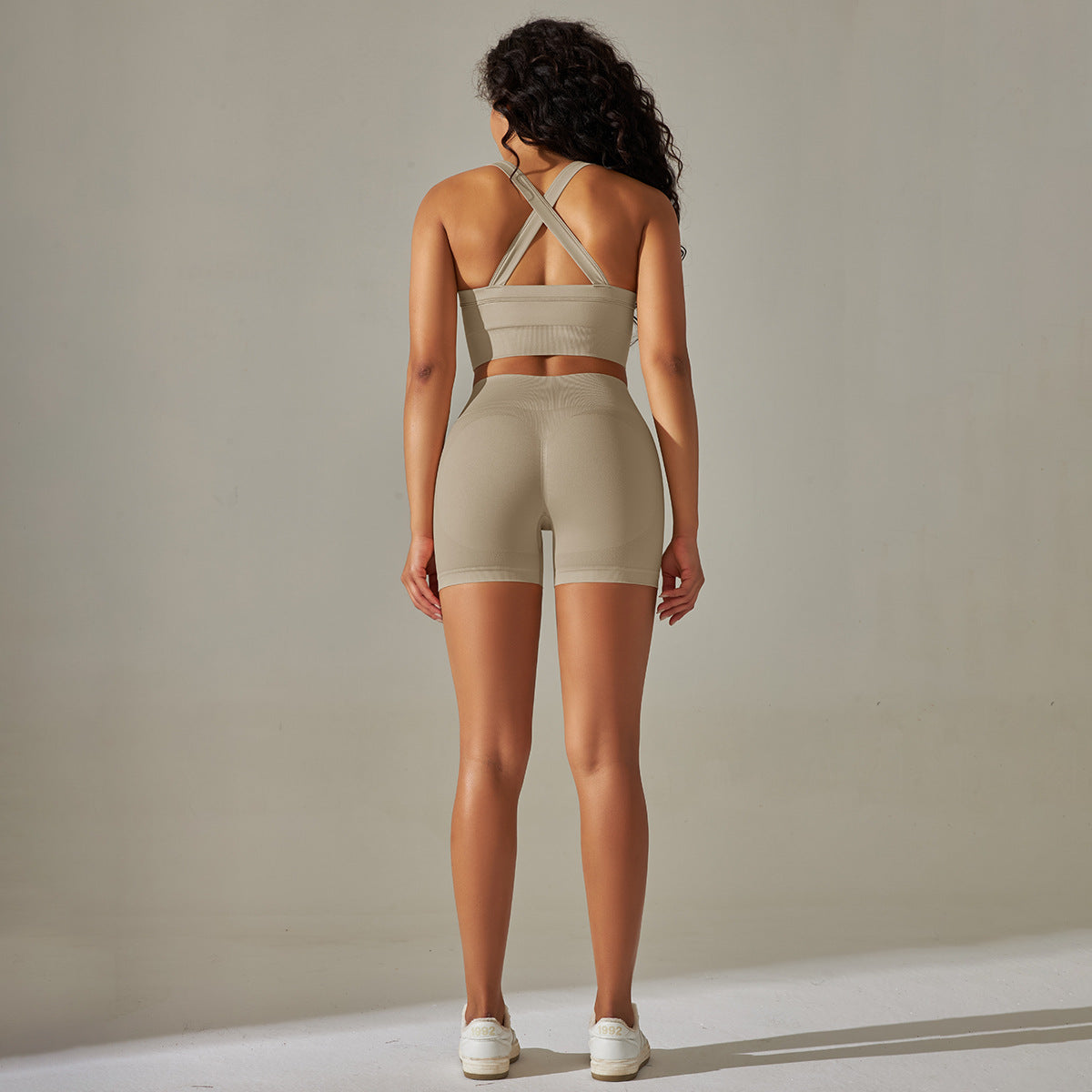 Seamless Solid Color Cross Beauty Back Exercise Bra Yoga Clothes Suit