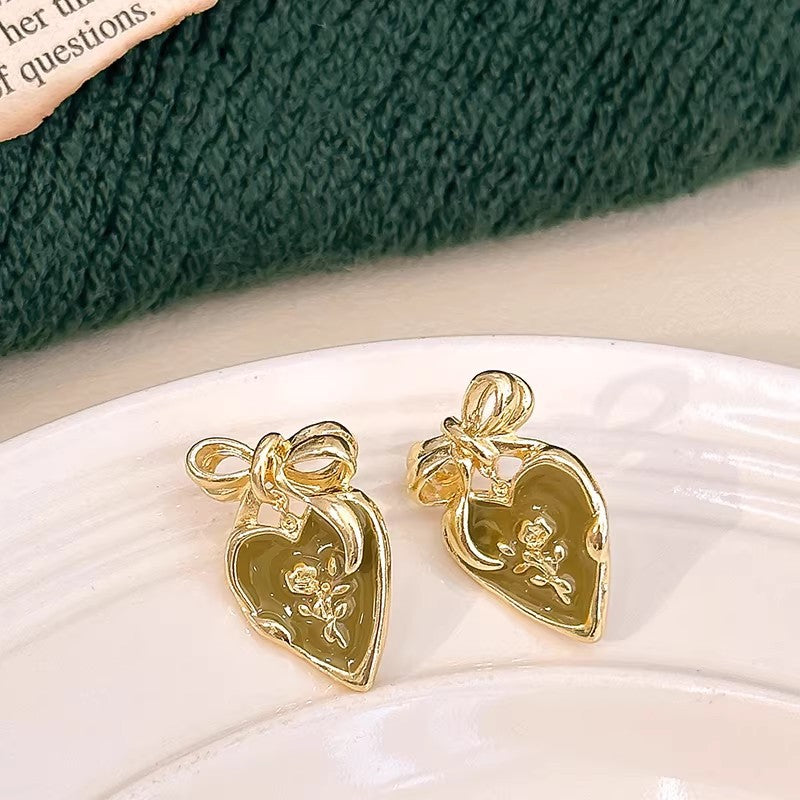 Cute Blue Heart Clip On Earrings Women No Piercing Fashion Daily Wear Jewelry