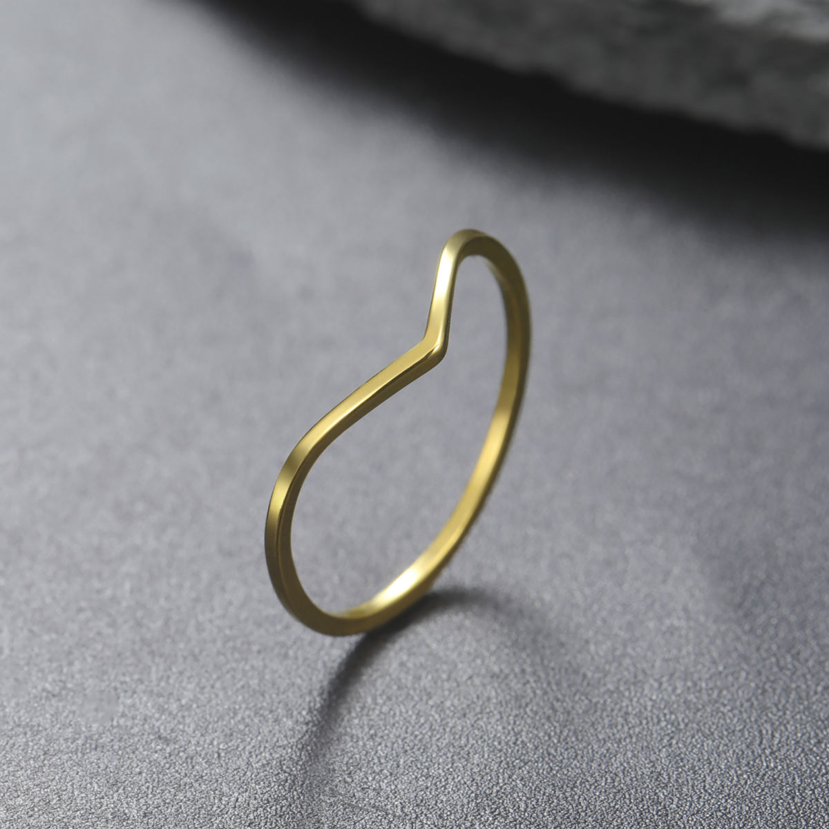 Couple Fashion Accessories Elegant Minimalist Stainless Steel Herringbone Ring