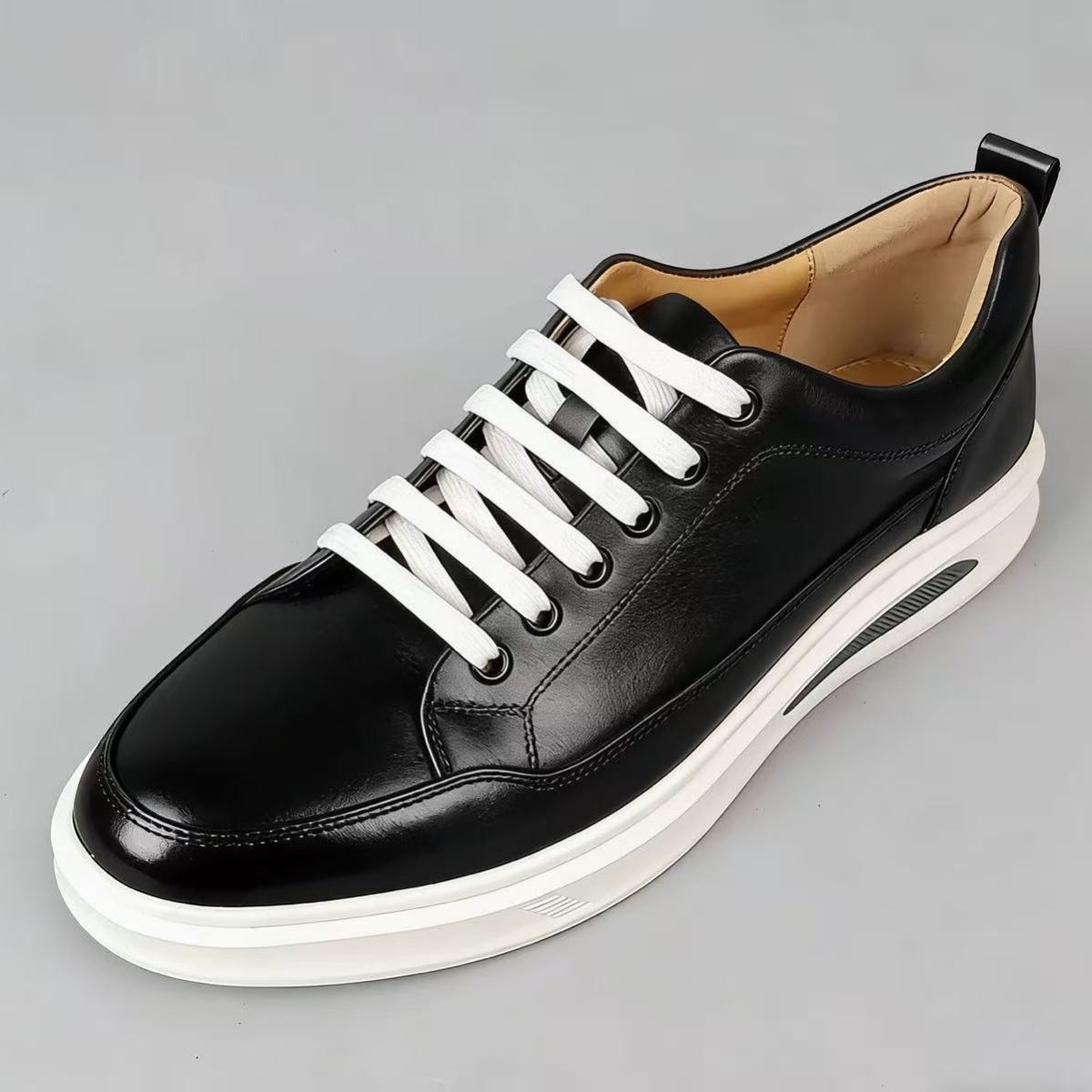 New Korean-style Versatile Mens Shoes Sports Leather Shoes