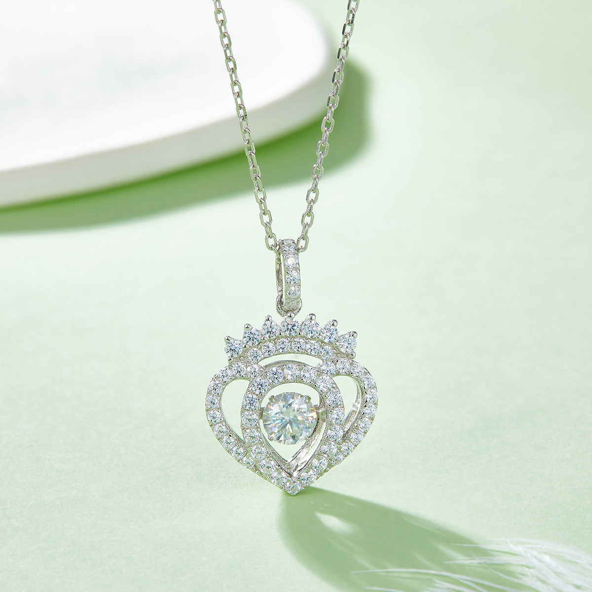 S925 Sterling Silver 0.5ct D Color VVS1 Moissanite Heart Crown Pendant Necklace 45cm Platinum Plated GRA Certified Gift Box