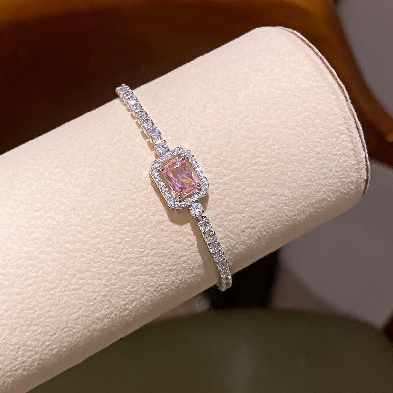 French Design Floral Buckle CZ Bracelet Dainty Exquisite Bangle Elegant Flower Clasp Fashion Wrist Accessory