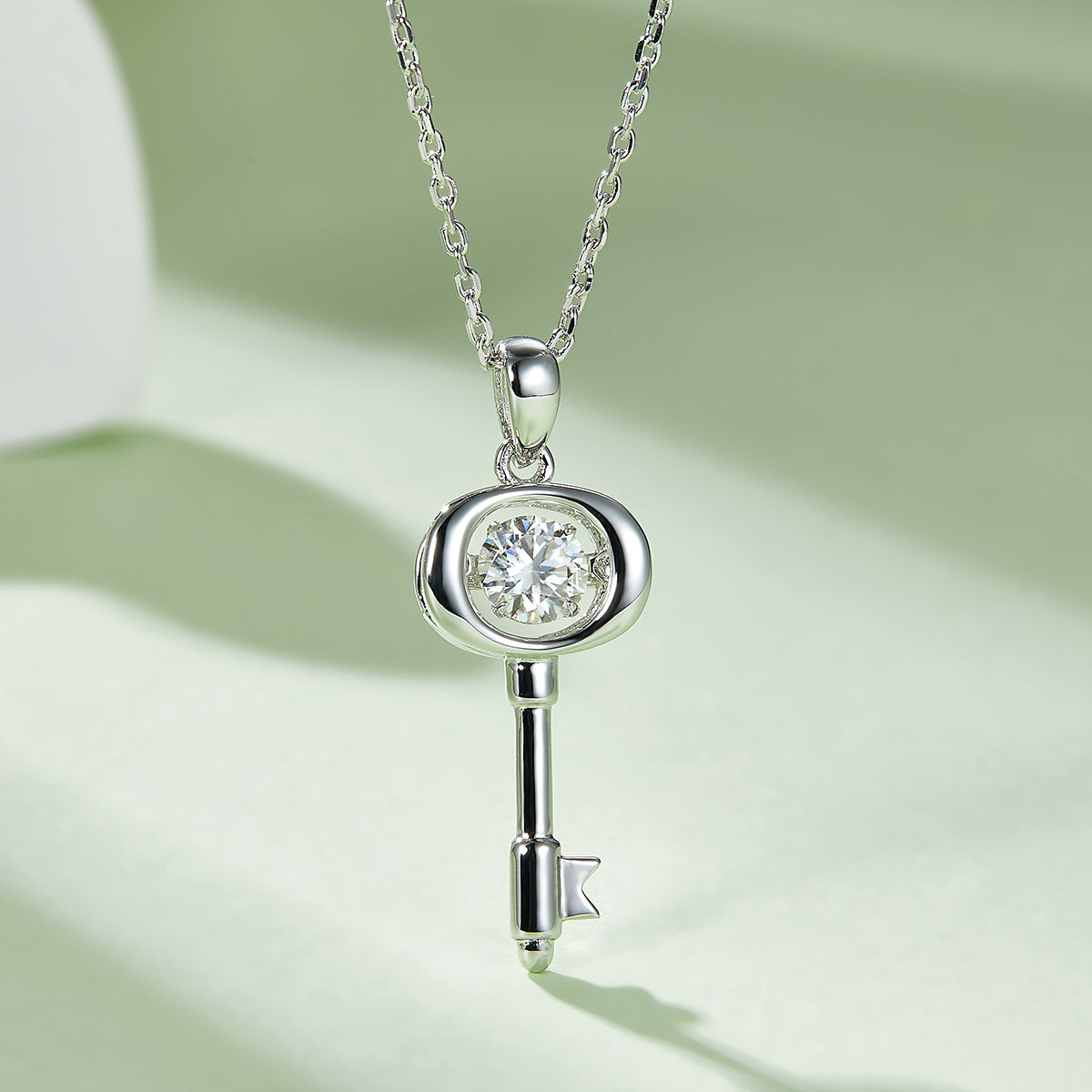 S925 Sterling Silver 0.5ct D Color VVS1 Moissanite Key Necklace 45cm Platinum Plated GRA Certified Gift Box
