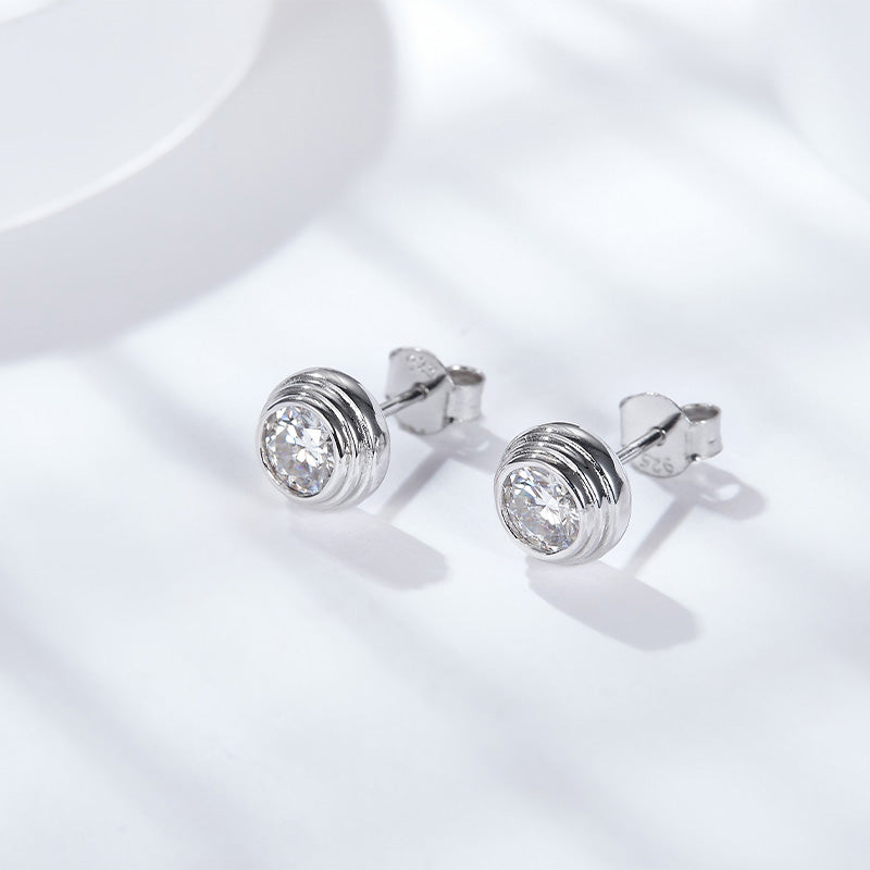 S925 Sterling Silver 0.5 Or 1CT Moissanite Stud Earrings  Round Bezel Set With GRA Certificate, Platinum Plated Jewelry Gift Box Set For Women