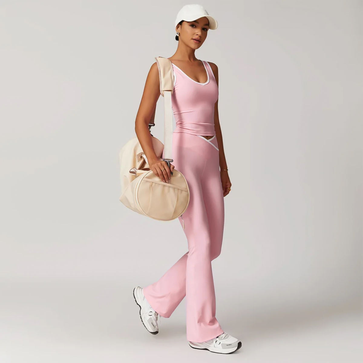 Womens Contrasting-Color Cross-Crotch Flare Pants Nude-Feel Yoga Two-Piece Set