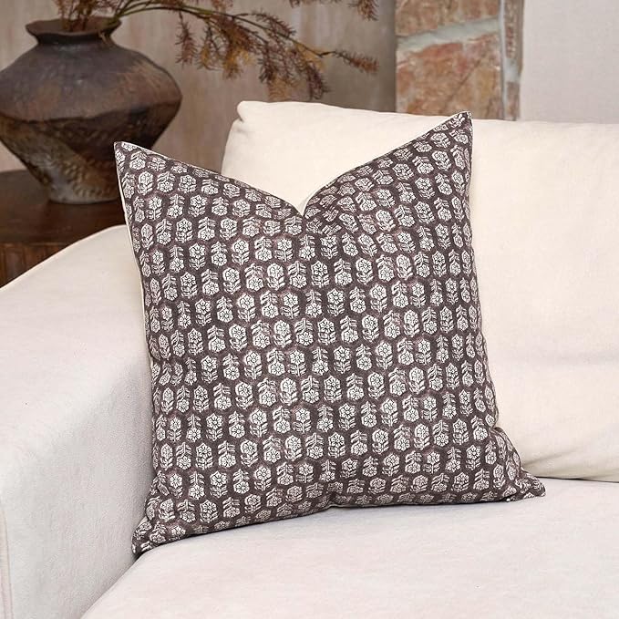 DOMVITUS 18x18 Pillow Cover, Floral Pillow Covers, Couch Pillows for Living Room, Decorative Farmhouse Accent Print Throw ...