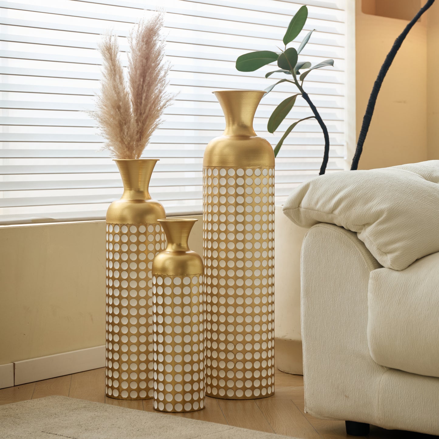3-Piece Golden Metal Floor Vase Set With White Dot Pattern, Stackable Space-Saving Packaging, Tall Stand Vases For Dried Flowers Pampas Grass, Luxury Home Decoration For Living Room Hallway Hotel, Non
