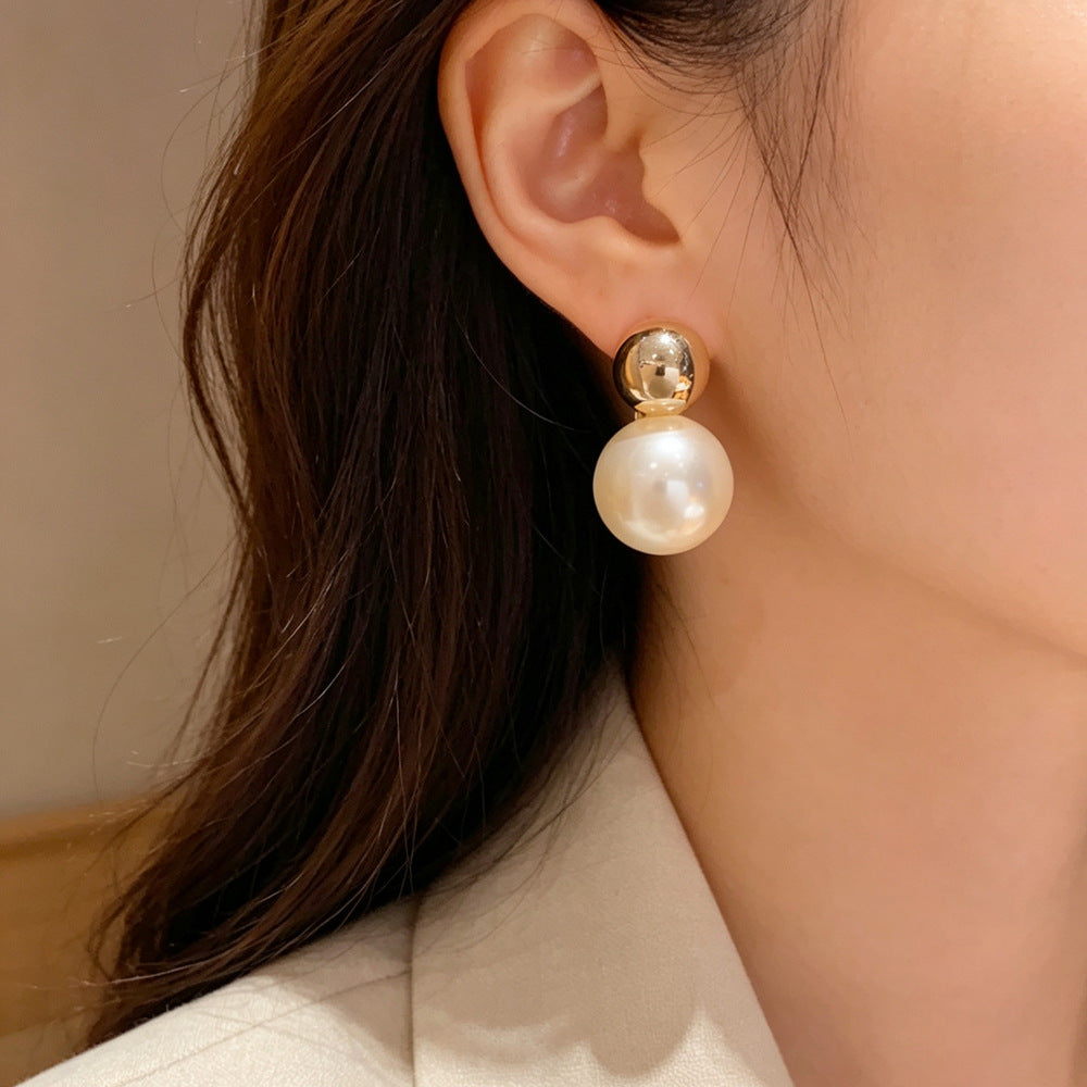 Niche Fashion Uniquely Designed Stud Earrings For Women