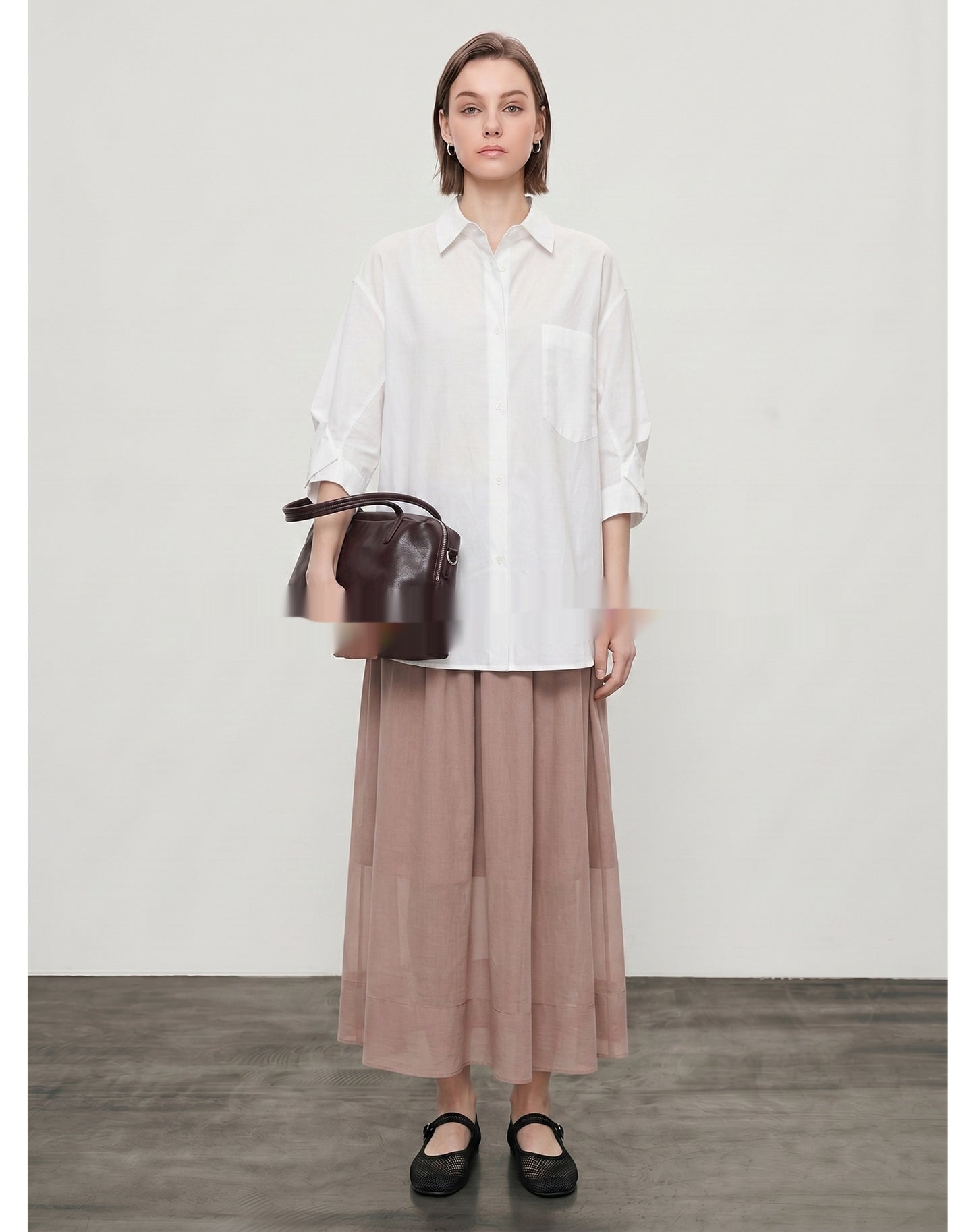 Elastic High-waisted Pleated Midi Skirt With A Flowing Full Hem For Workwear Styling