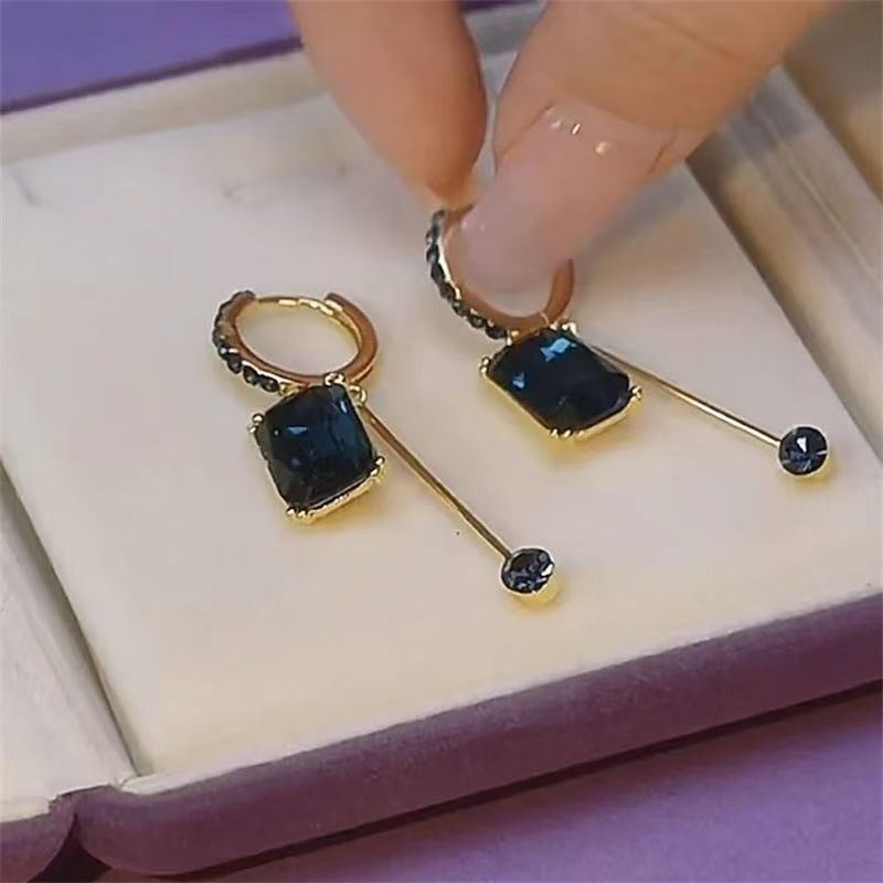 Light Luxury Blue Square Crystal Hoop Earrings, 2026 New Hot Niche Design Jewelry