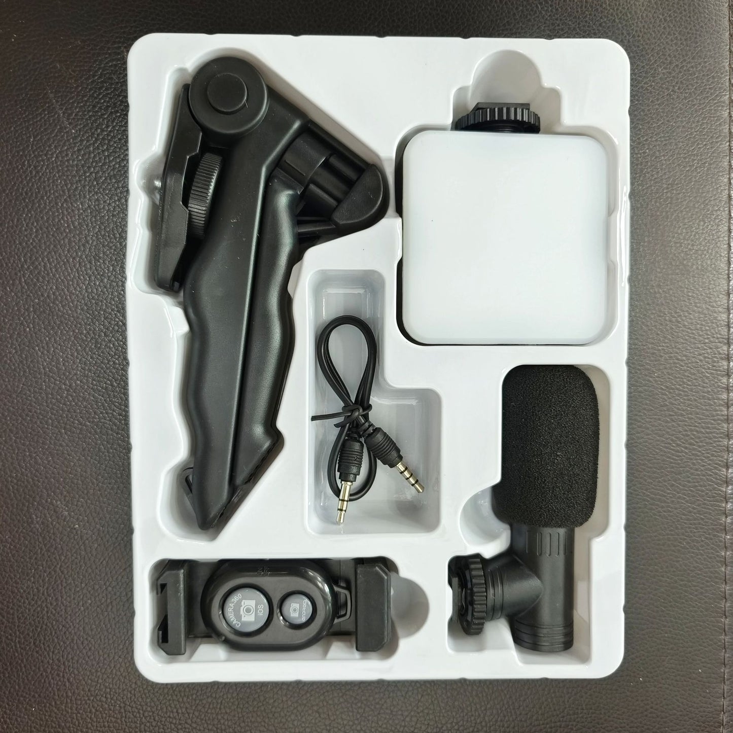 Multi-functional Desktop Beauty Leg Pocket Fill Light With Microphone Set