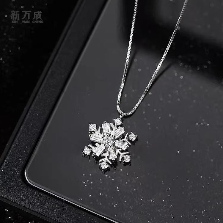 Korean-style New S925 Sterling Silver Rotating Snowflake Necklace
