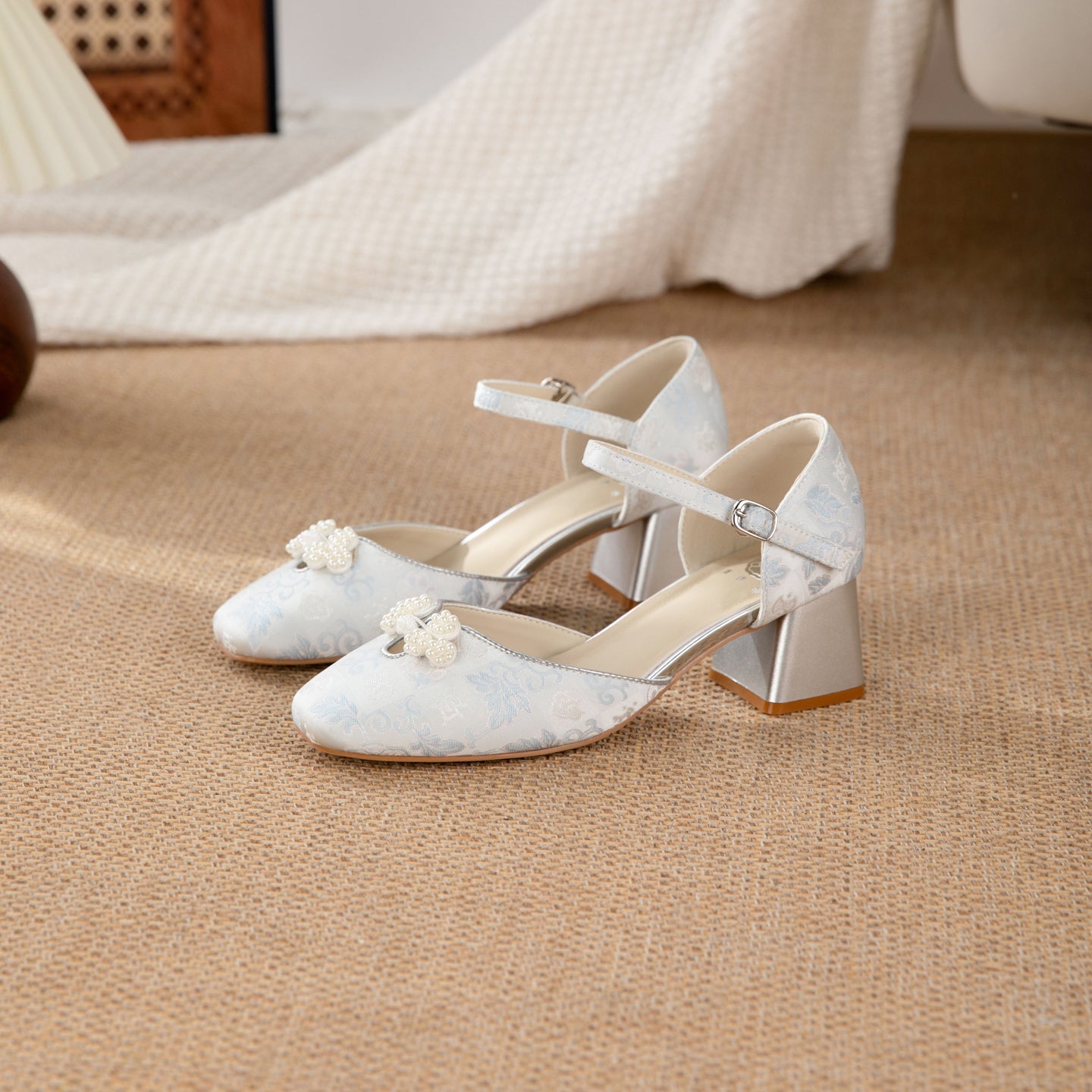 Light Blue Jacquard One-piece Platform High-heeled Women's Shoes. Oriental Beauty Pearl Buttoned Square-toe Hollow High-heeled Shoes. Elegant Versatile Single Shoes. Elegant Formal And Casual Shoes Fo