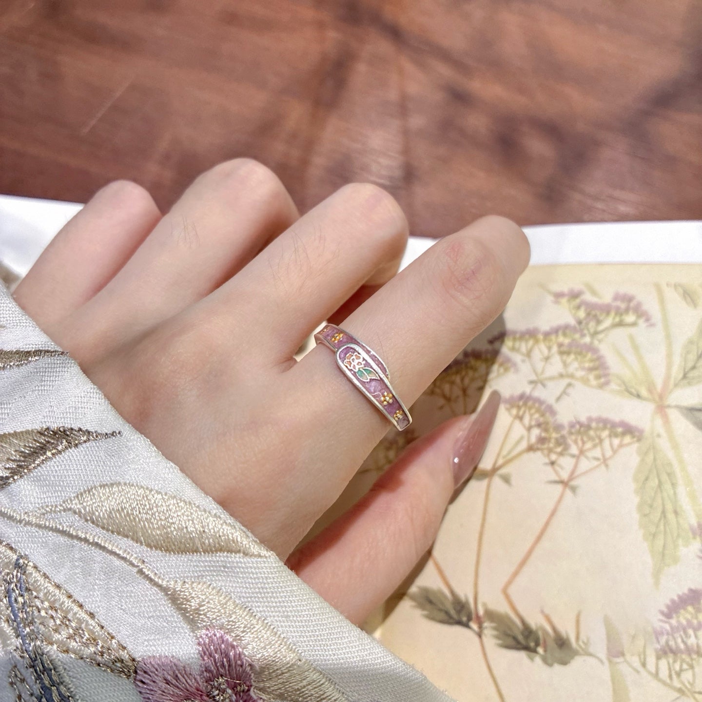 1pcs 999.9 Sterling Silver Purple Enamel Flower Statement Ring, Luxury Delicate Style, Ideal For Birthdays & Holiday Gifts