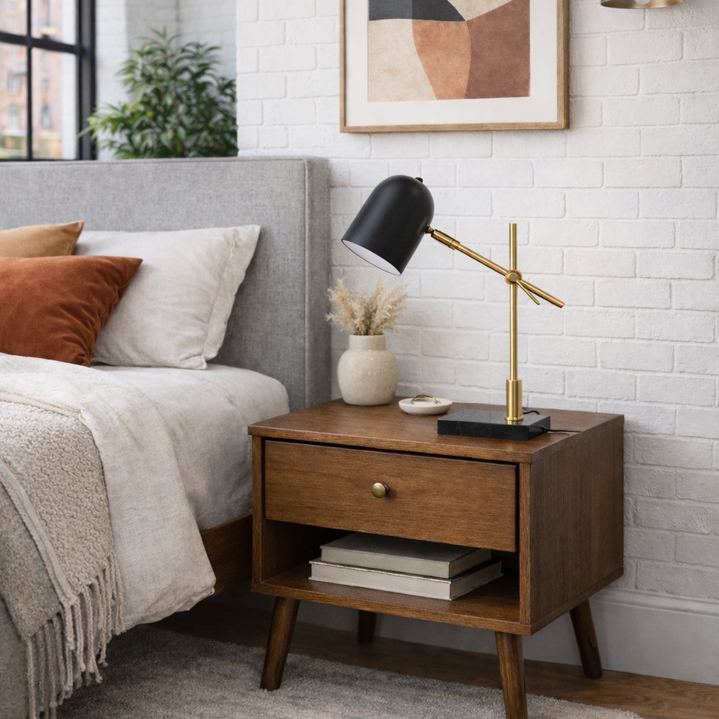 High Quality Hotel European Modern Bed Side Nightstand Decorative Led Table Desk Lamp, Lumora Table Lamp - Black Outer - White Inner 110-120V