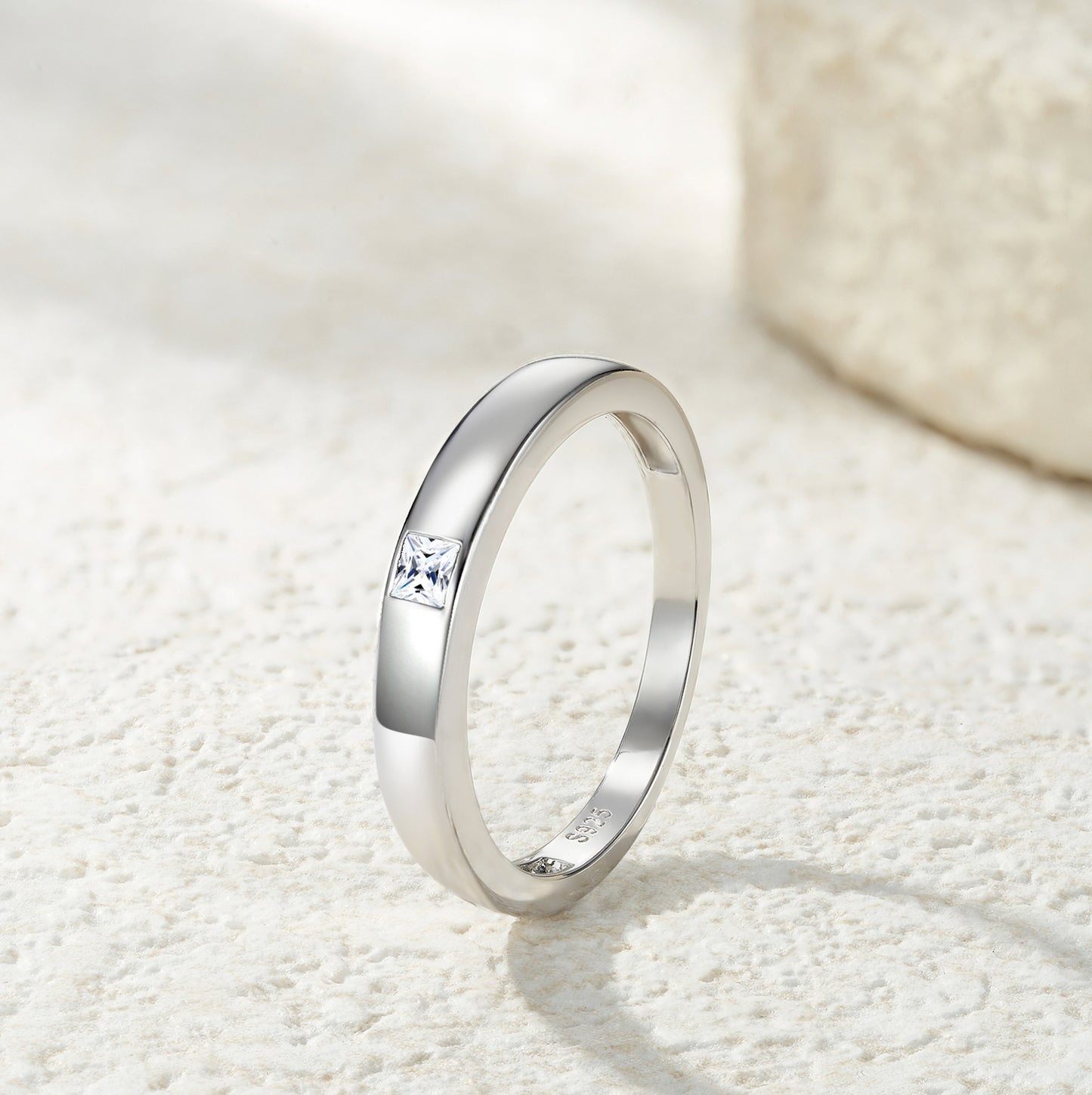 Engraved With Top-quality Moissanite, This Luxurious And Fashionable Minimalist Jewelry Set Features Exquisite Silver Accessories For Ladies. Made Of S925 Silver With Electroplated Platinum.