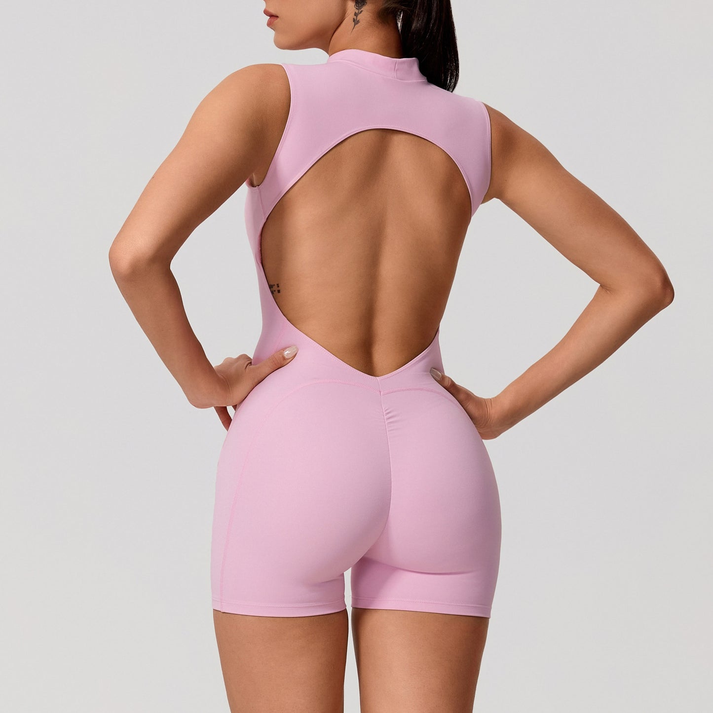 European And American-style Sleeveless Back-vented Yoga Bodysuit For Sports And Fitness