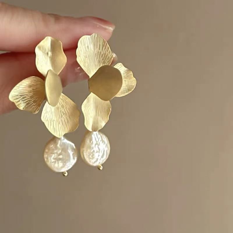 Classic Diamond Pendant Earrings For Women Geometric Retro Studs CZ High End Fashion Gift