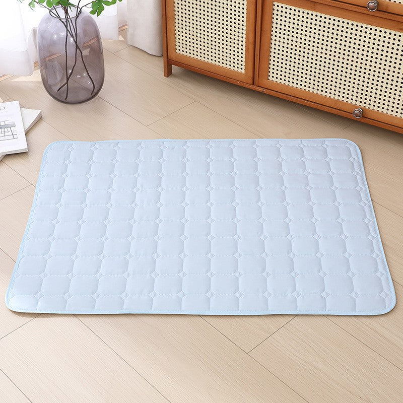 All-Season Non-Slip Pet Bed Mat