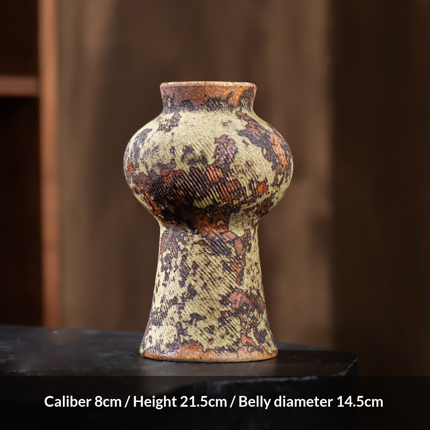 Antique-style Flower Arrangement Centerpiece For The Living Room Or Tea Room