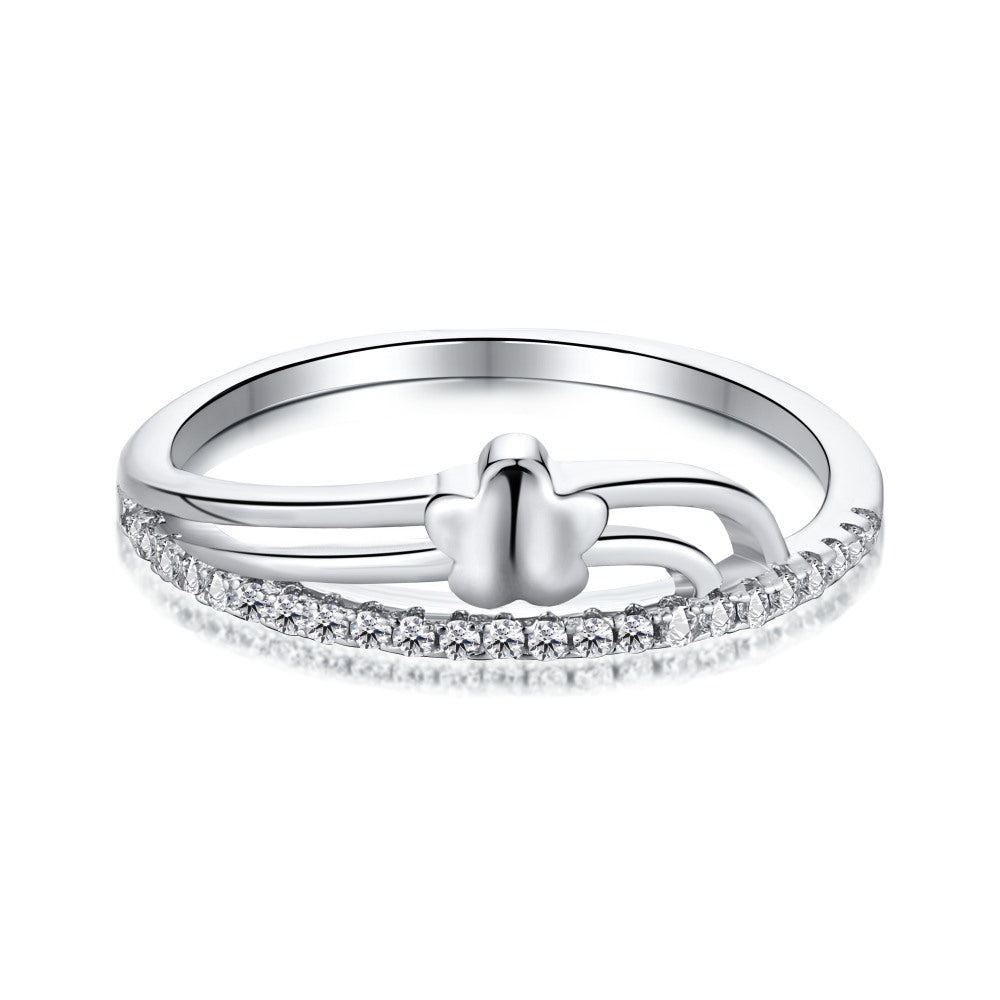 Women's XINGX Korean-style S925 Silver Single-row Diamond Ring