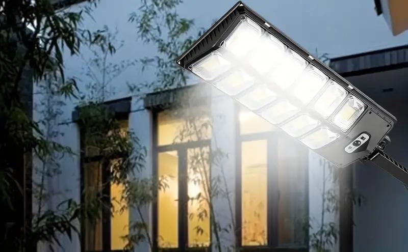 1x Ultra-Bright LED Solar Outdoor Streetlight Daylight Mode Garden Lighting