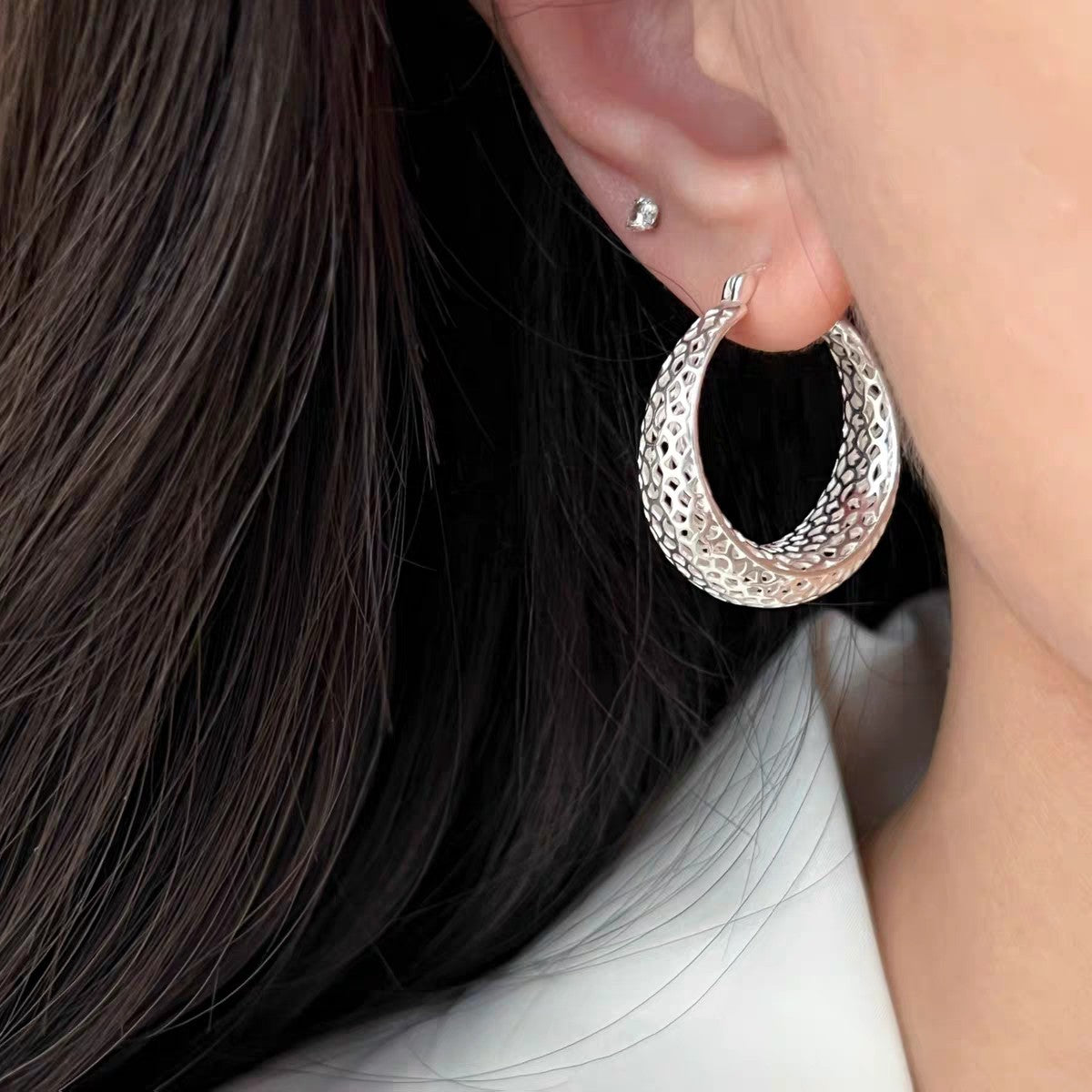1 Pair 999 Sterling Silver Hammered Wide Hoop Earrings, Minimalist Style, Perfect For Daily Wear And Valentine's Gift