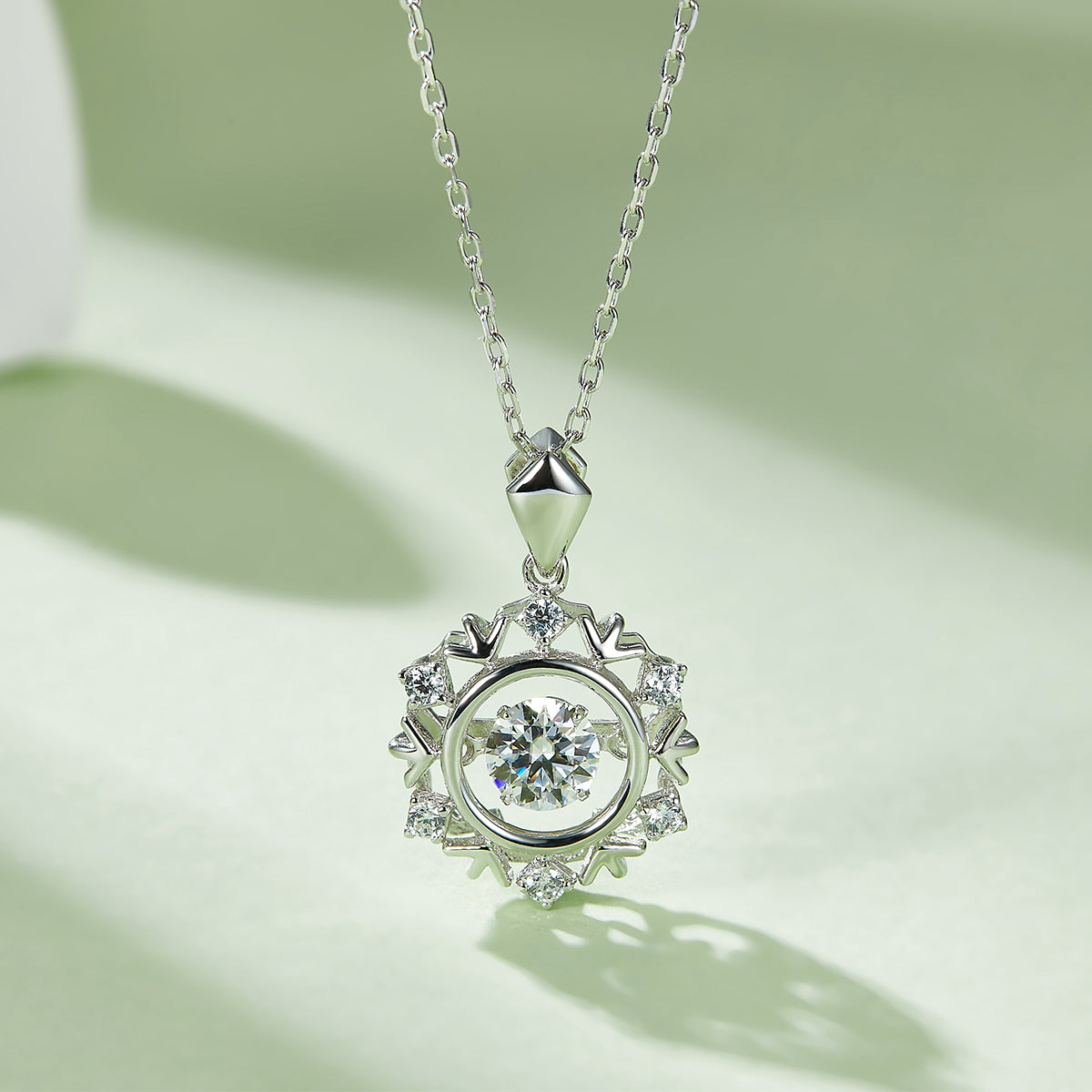 S925 Sterling Silver 0.5ct D Color VVS1 Moissanite Snowflake Necklace 45cm Platinum Plated GRA Certified Gift Box