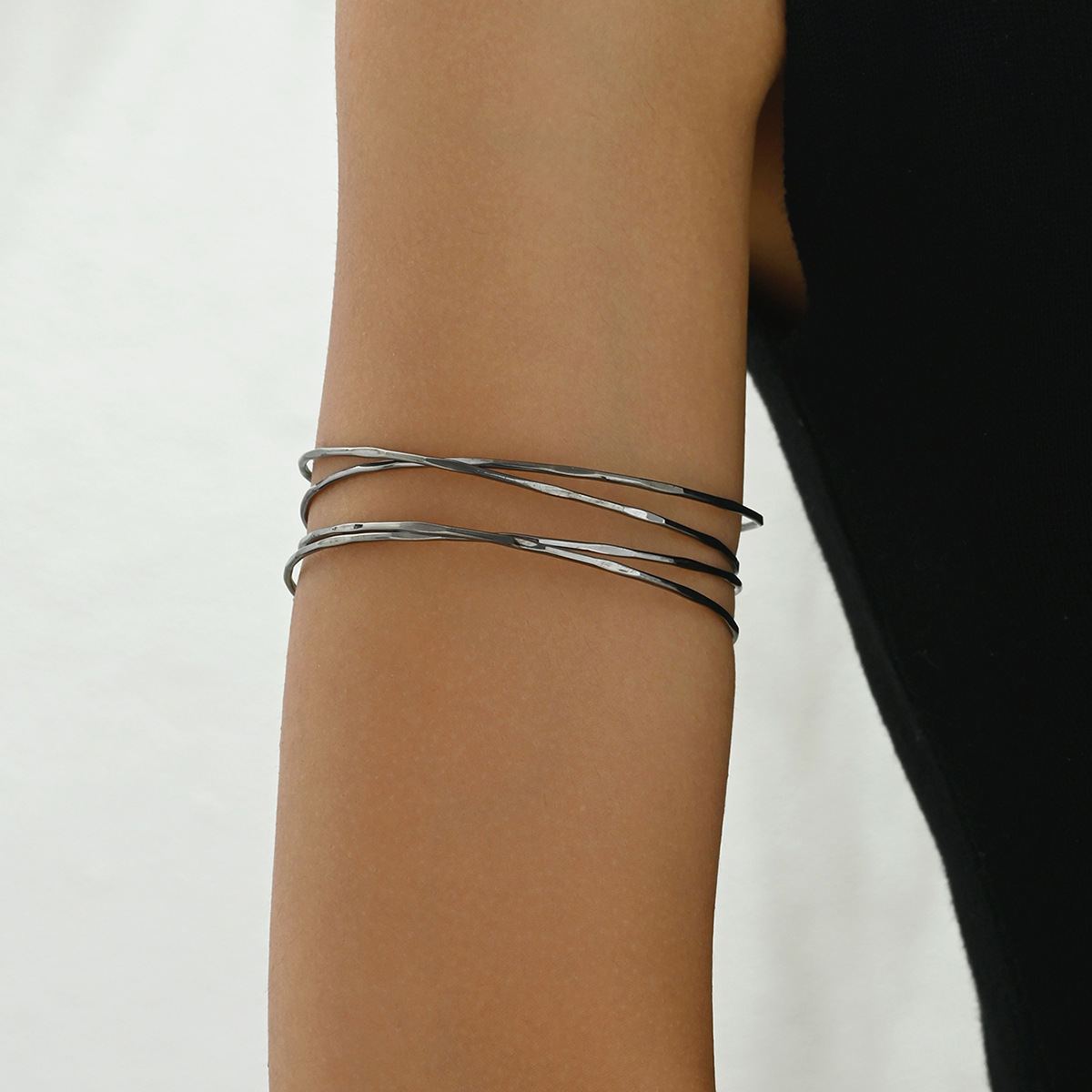 Ins Minimalist Niche Japanese Korean Style Bangle For Women, Multi-Layer High-end Geometric Line Arm Cuff Bracelet, Versatile Daily Jewelry