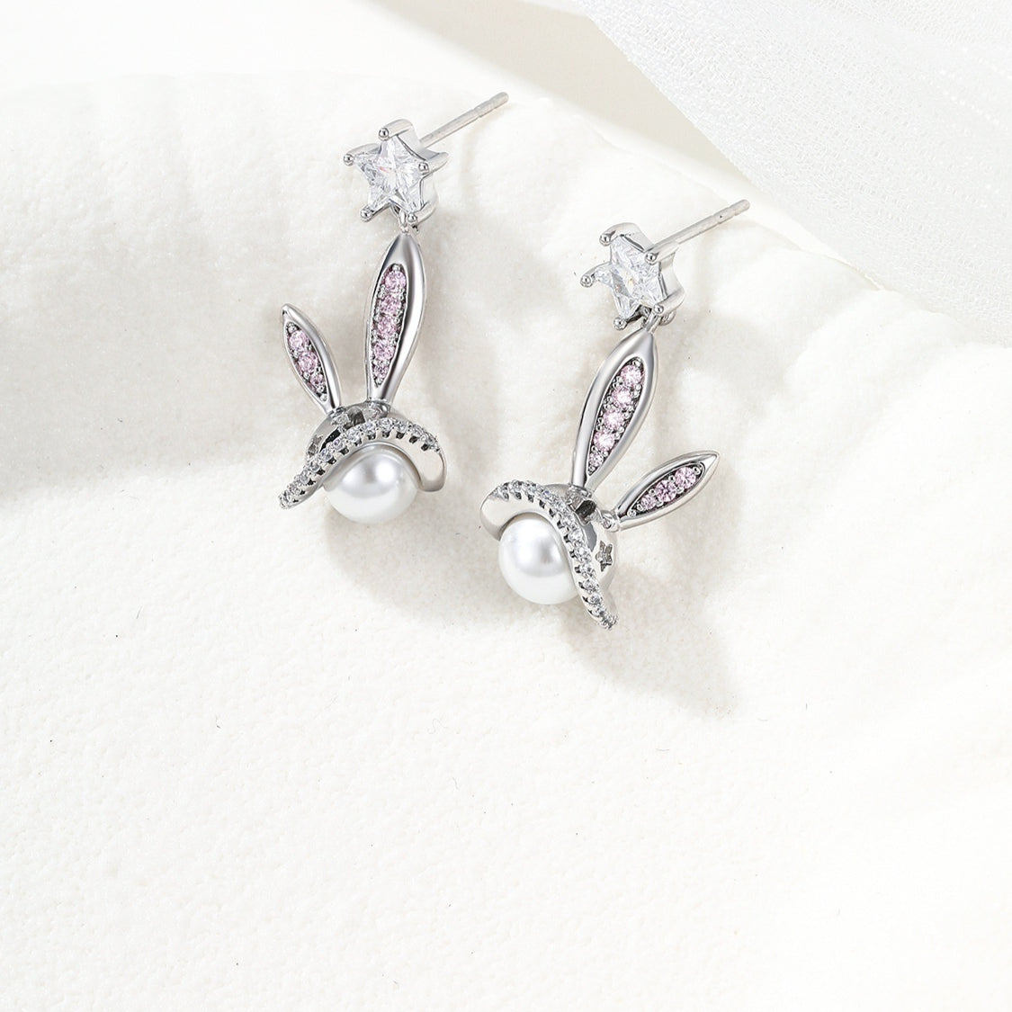 Imitation Pearl Women's Fashion Korean Style Temperamental Earrings