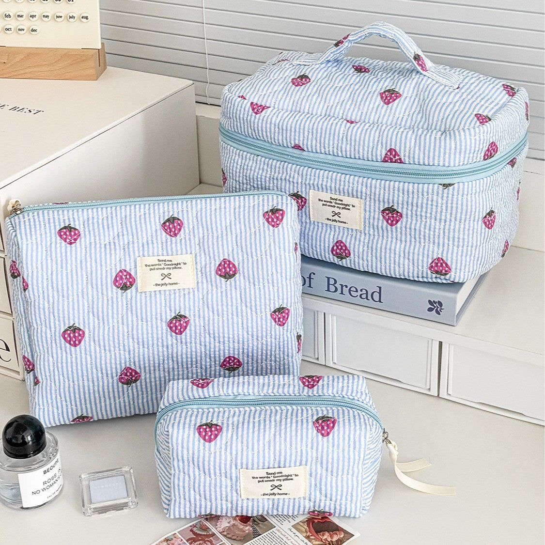 Bow-knot Flower Large-capacity Makeup Bag