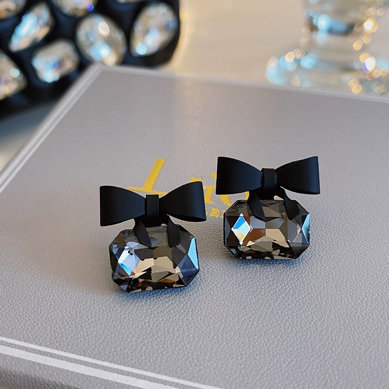 Fashionable Womens Accessories Rose Flower Pendant Earrings