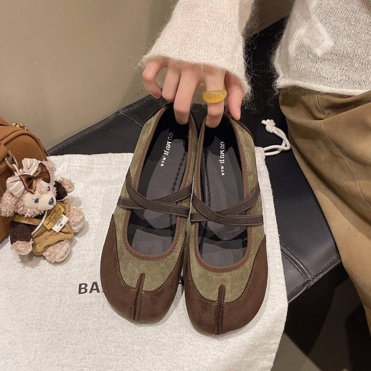 Women's Fashion Split Toe Shoes, Vintage Flat Shallow Mouth Mary Janes, Comfort Soft Sole Elastic Strap Slip On Shoes