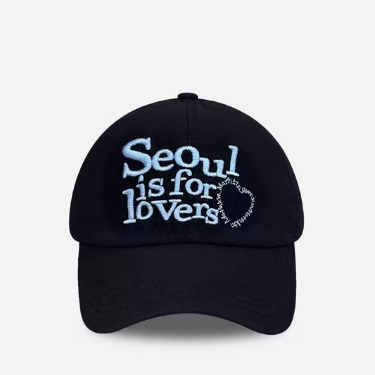 Korean-style Fashionable Embroidered Three-row Letter Heart-shaped Embroidery Baseball Cap, Suitable For Both Men And Women, Versatile For Daily Commuting And Casual Wear.
