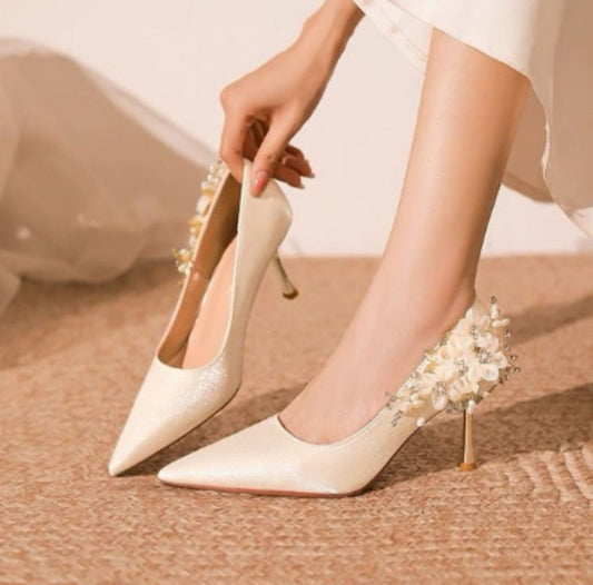 New French Style Women Shoes, Rhinestone Floral Pointed Toe Stiletto Heels, Slip On Bridal Wedding Pumps