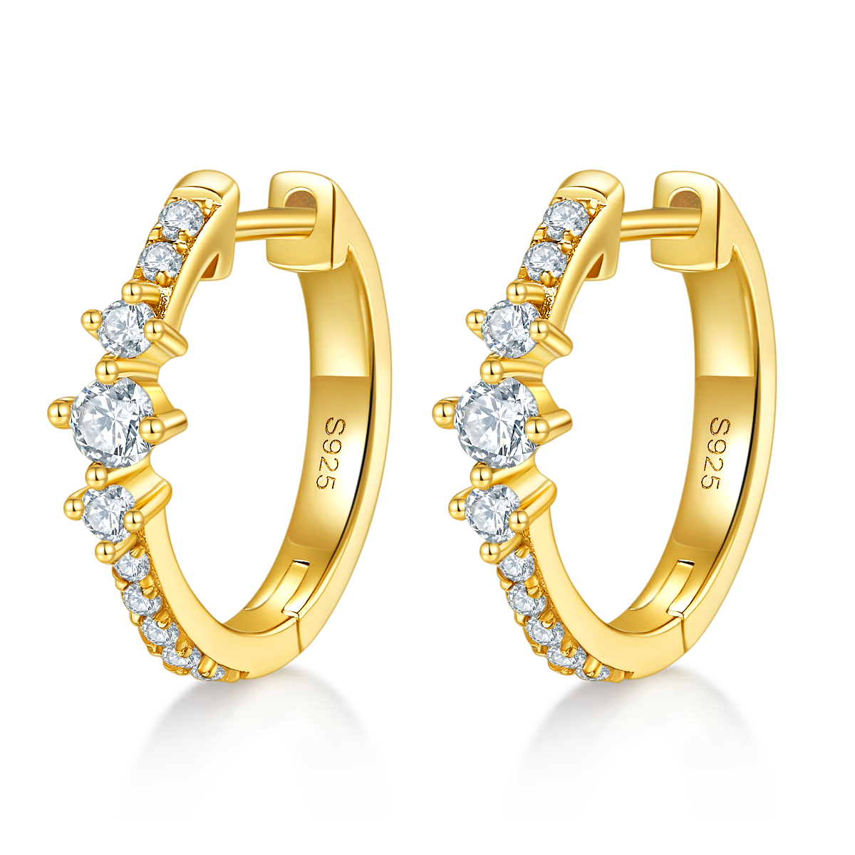 3.3g S925 Sterling Silver 0.52CT Moissanite Huggie Hoop Earrings  16.5mm Minimalist 3-Stone Dangle With GRA Certificate, Platinum Plated Jewelry Gift Box Set For Women