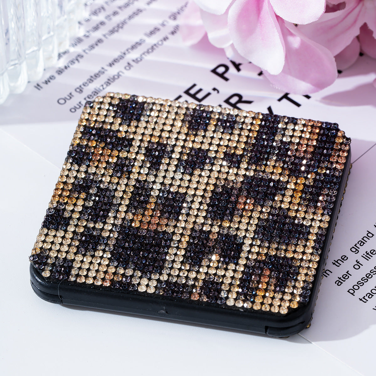 Cute Pocket Makeup Mirror For Ladies