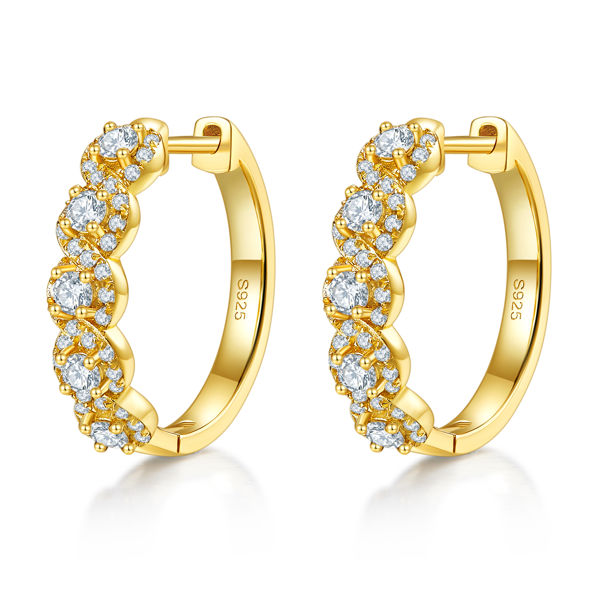 5.8g S925 Sterling Silver 20mm Scalloped Edge Hoop Earrings  2.5mm Moissanite Pave Huggie Hoops With GRA Certificate, Platinum Plated Jewelry Gift Box Set For Women