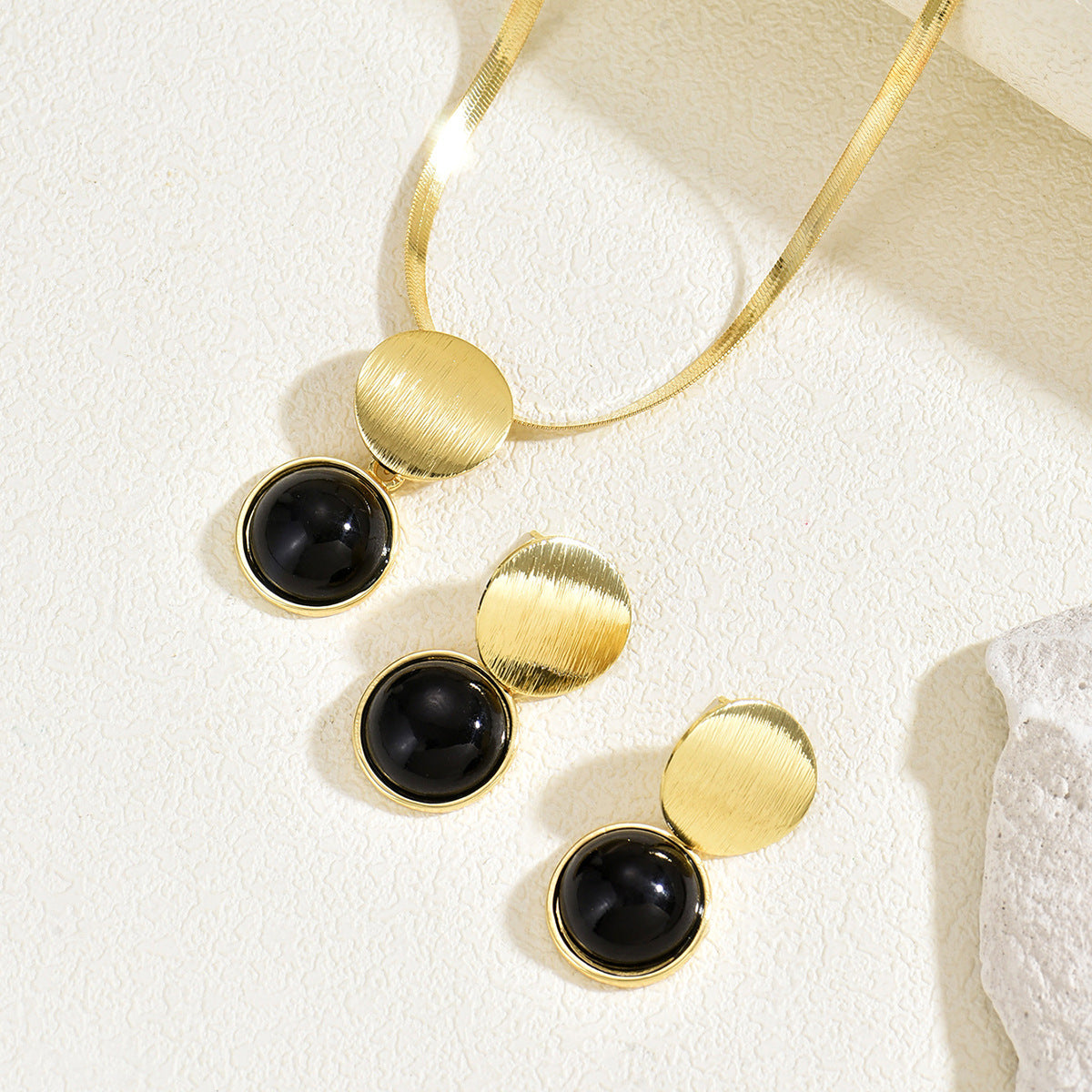 European American Fashion Women Jewelry Set, Unique Interlocking Ring Pearl Inlaid Earrings & Versatile Snake Bone Chain Geometric Clavicle Necklace, Daily Fashion Accessories