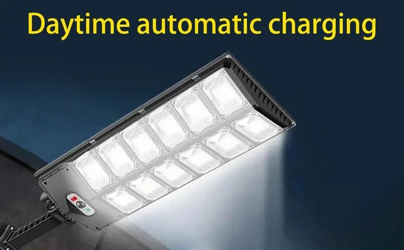 1x Ultra-Bright LED Solar Outdoor Streetlight Daylight Mode Garden Lighting