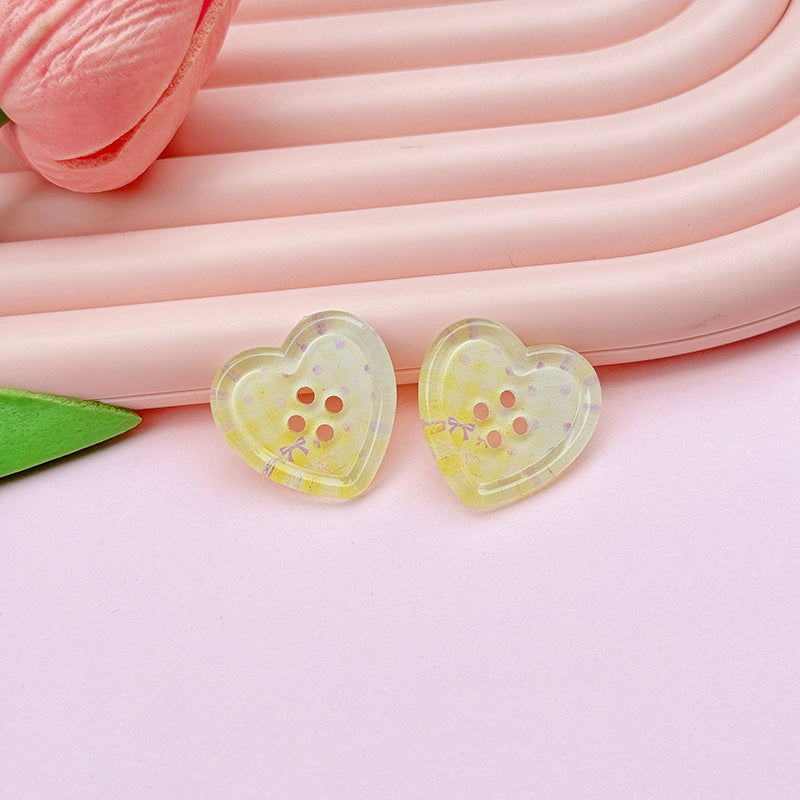 Four-hole Heart Button DIY Accessories