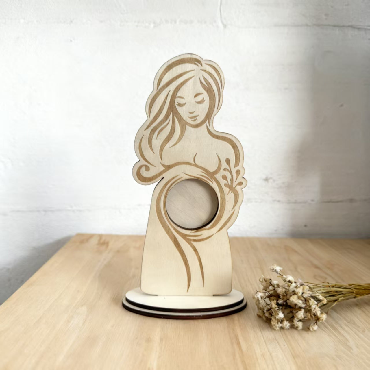 Wooden Pregnant Woman Photo Frame Stand, Laser Engraved Maternity Picture Display Decor, Pregnancy Keepsake Gift For Mom To Be