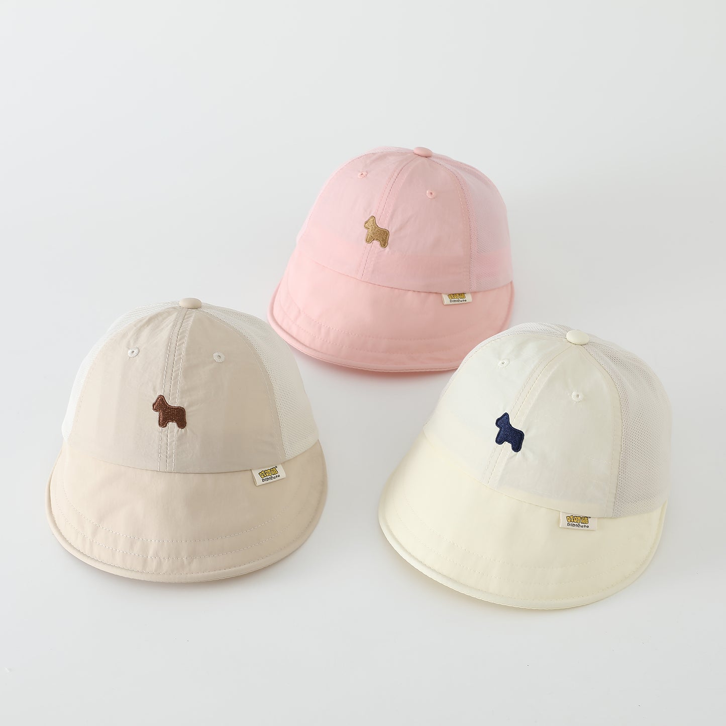 Boys And Girls' Breathable Mesh Baseball Cap With Cute Dog Embroidery In A Korean-style Fresh Style, Suitable For Sun Protection And Versatile For Children's Wear.