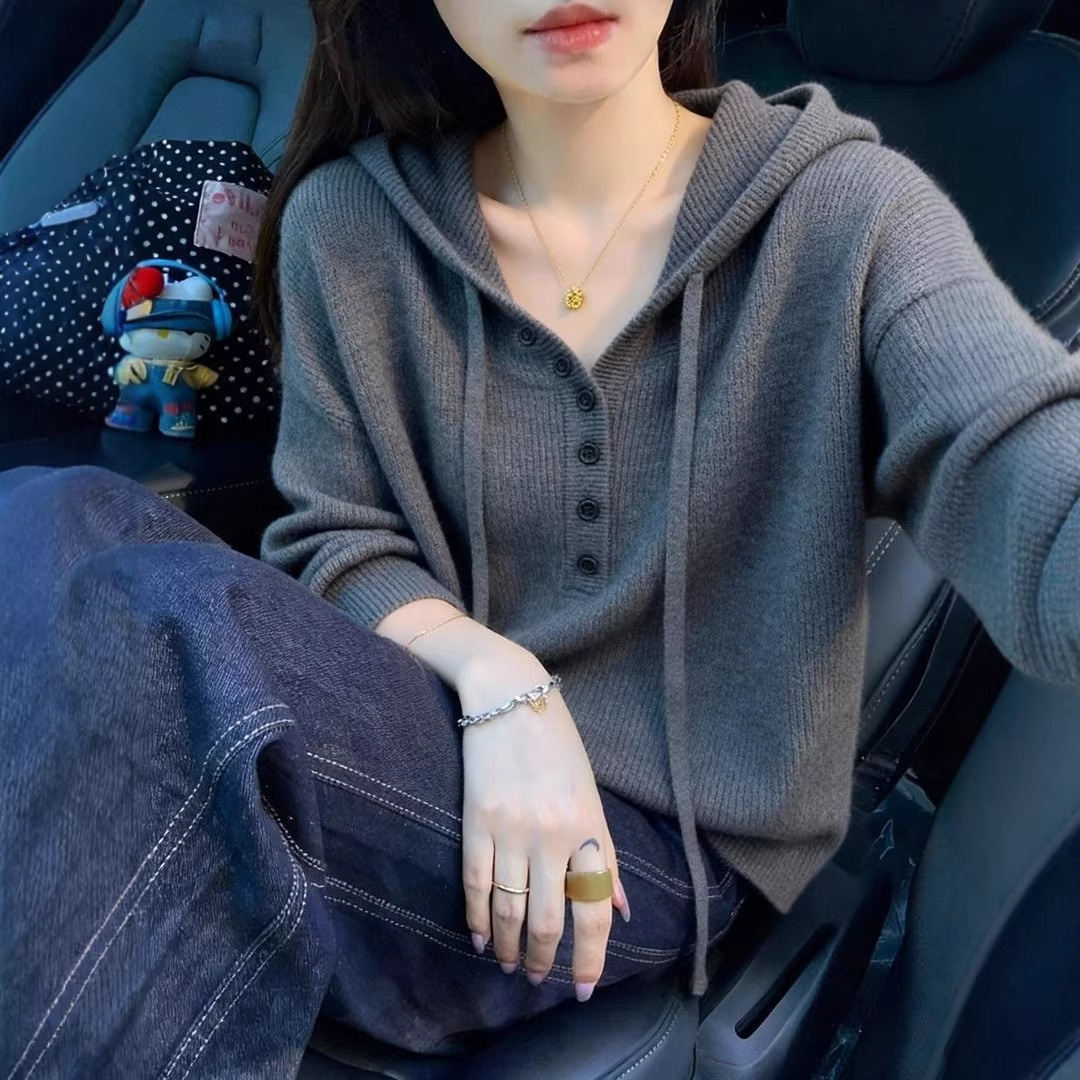 Korean-style Turtleneck Relaxed-fit Pullover Knit