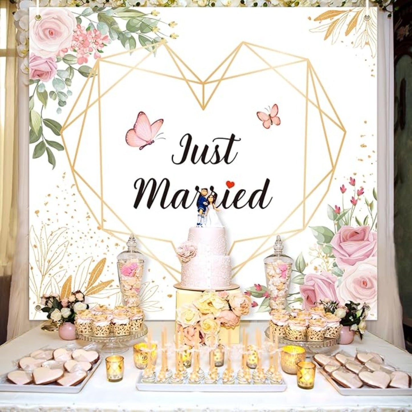 Wedding Backdrop, Decorative Backdrop With Heart Outline, Cut-to-Size And Suitable For Creative Design Ideas, Prop For Wedding Photo Booths, 200 X 180 Cm